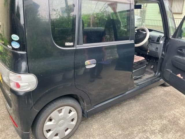 Car thumbnail 2