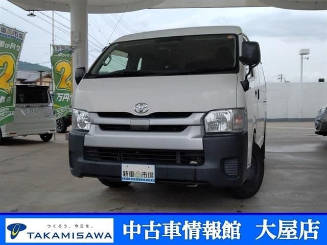 TOYOTA HIACE wagon 4WD