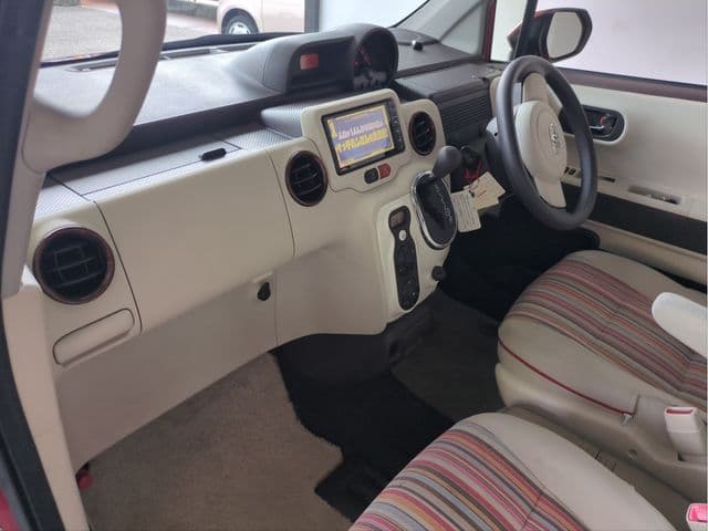 Car thumbnail 3