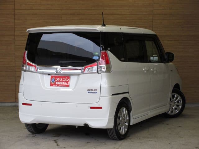 Car thumbnail 3