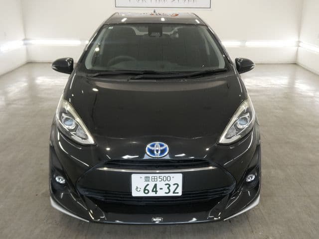 Car thumbnail 4