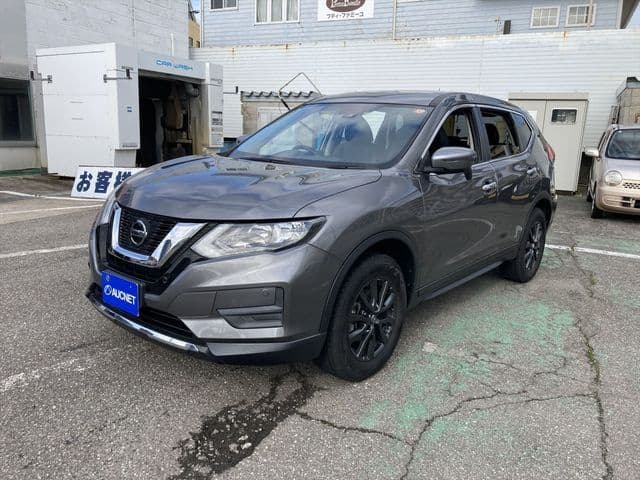 NISSAN