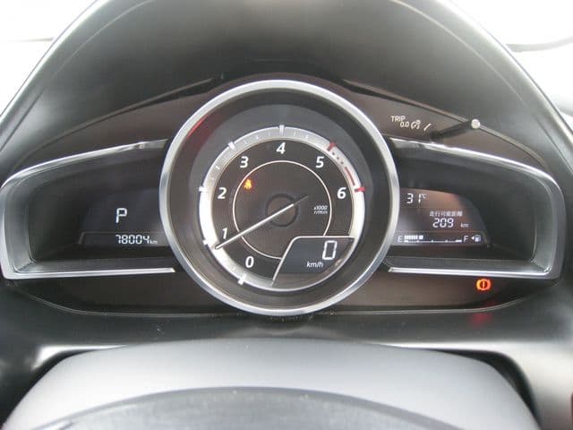 Car thumbnail 4