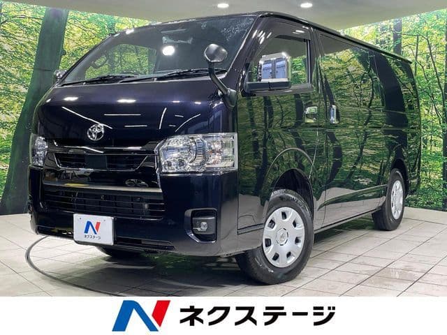 TOYOTA HIACE van 4WD