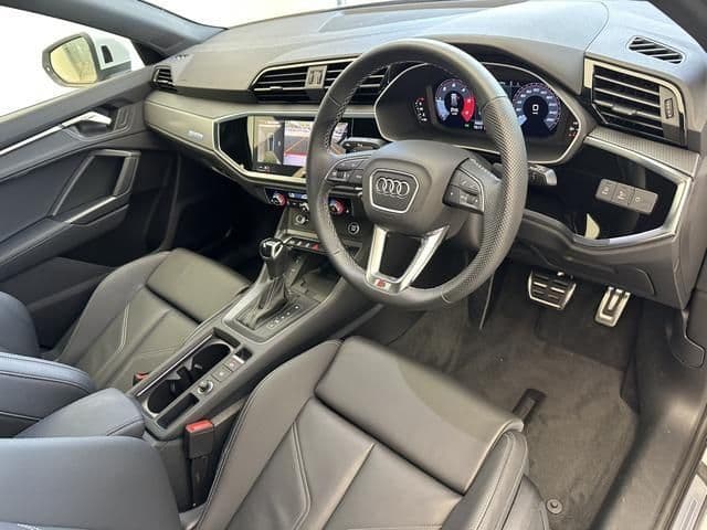 AUDI