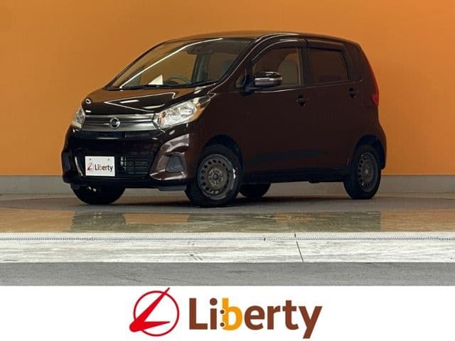 NISSAN