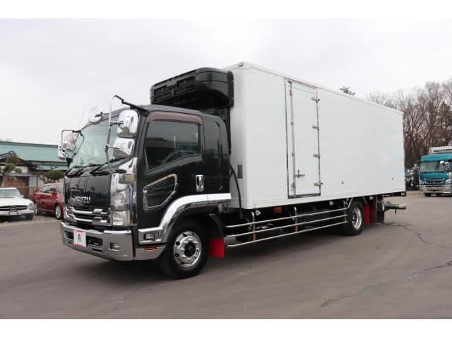 ISUZU