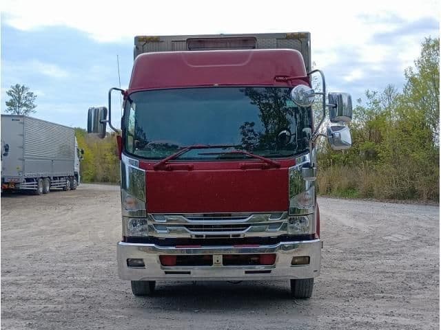 ISUZU