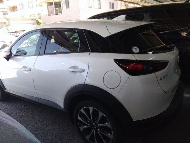 Car thumbnail 3