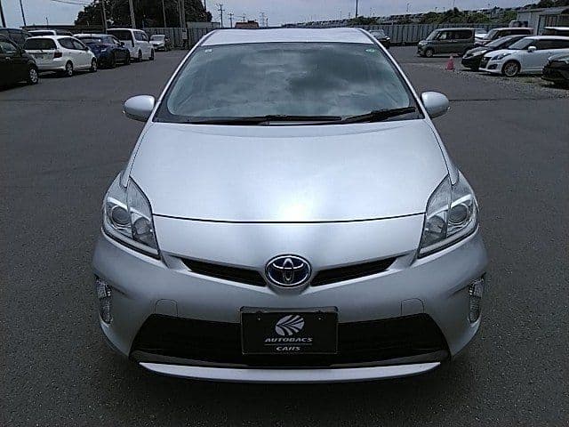 Car thumbnail 4