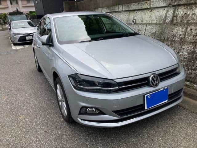 Car image 1