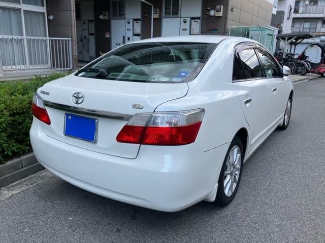 Car thumbnail 4