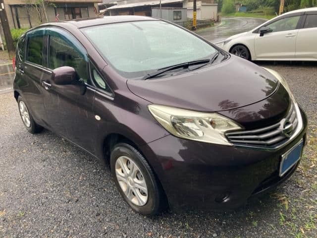NISSAN