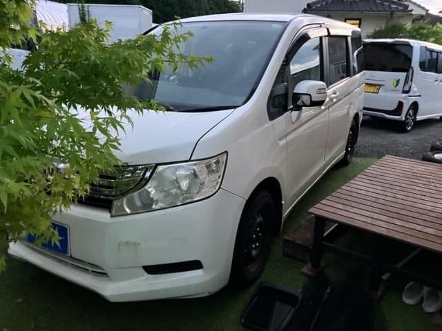 Car thumbnail 3