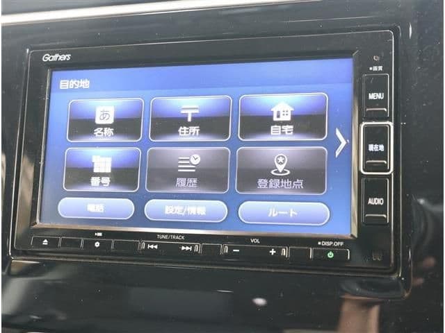 Car thumbnail 3