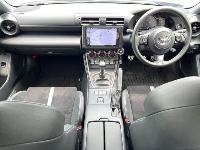 Car thumbnail 2