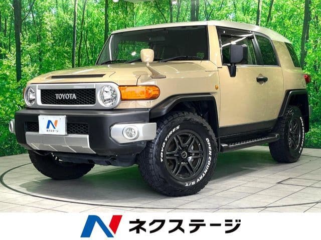 TOYOTA FJ CRUISER 4WD