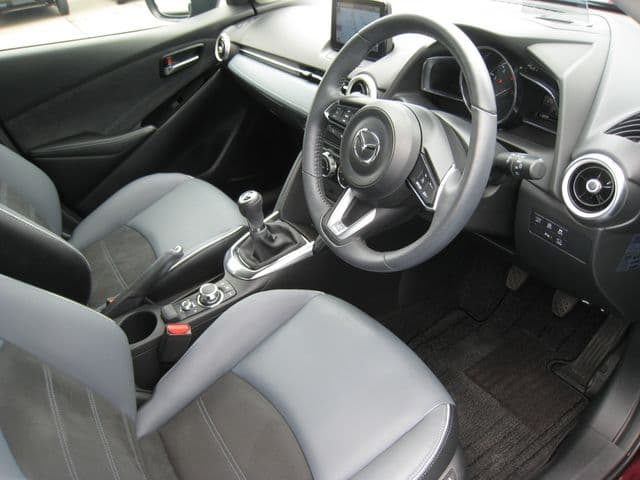 Car thumbnail 2
