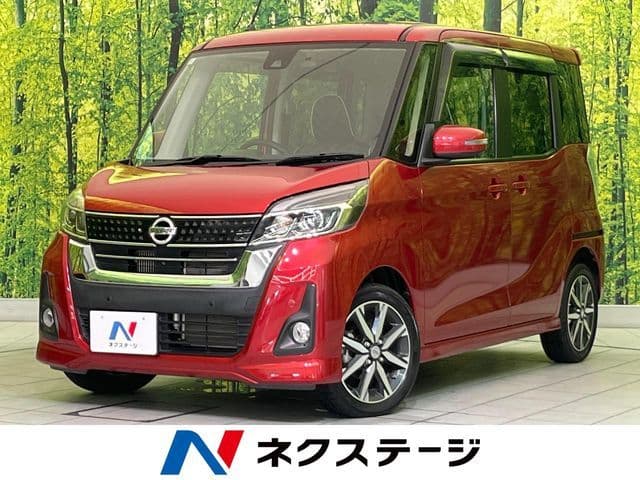 NISSAN