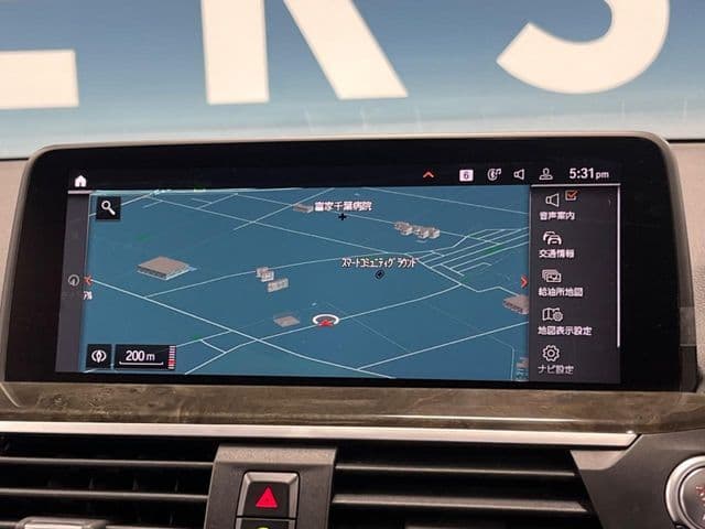 Car thumbnail 4