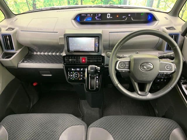 Car thumbnail 2