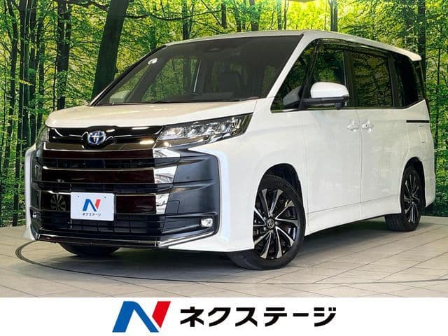 TOYOTA NOAH HYBRID