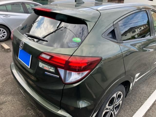 Car thumbnail 3