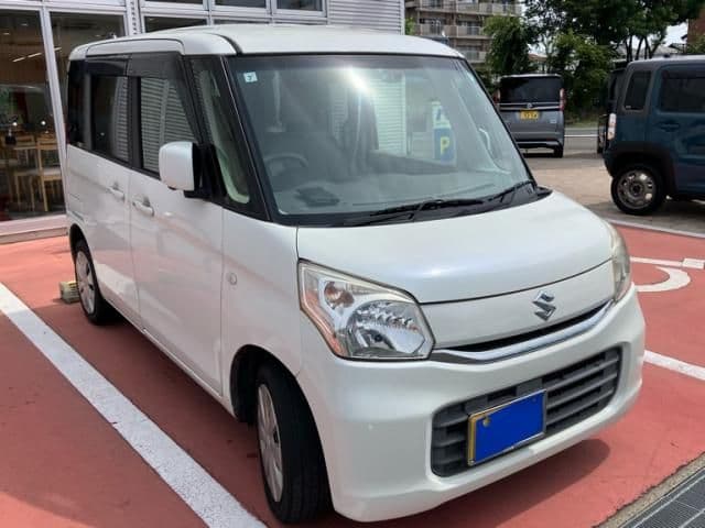 Car image 1