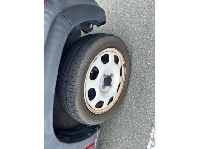 Car thumbnail 3