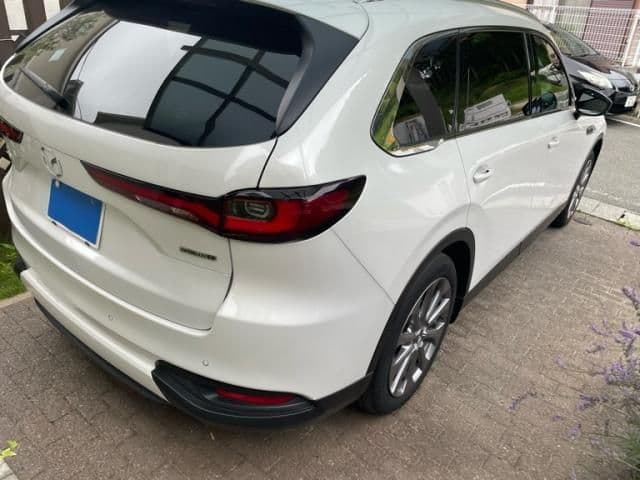 Car thumbnail 3