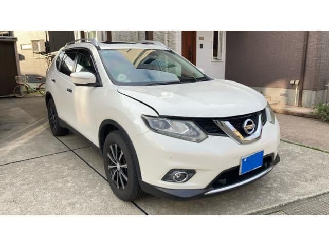 NISSAN