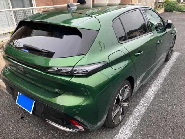 Car thumbnail 3