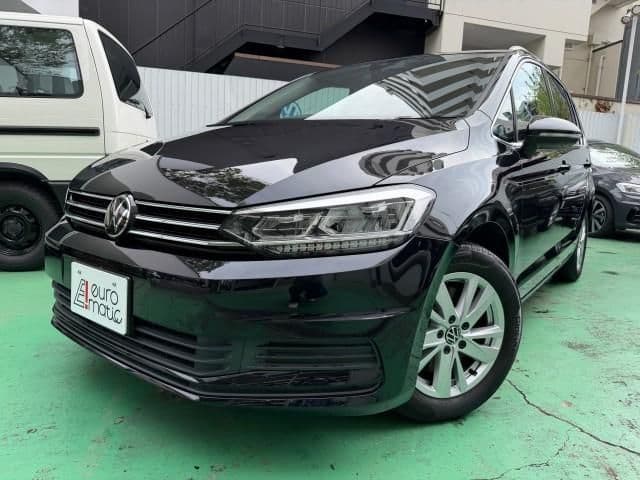VOLKSWAGEN VOLKSWAGEN GOLF TOURAN