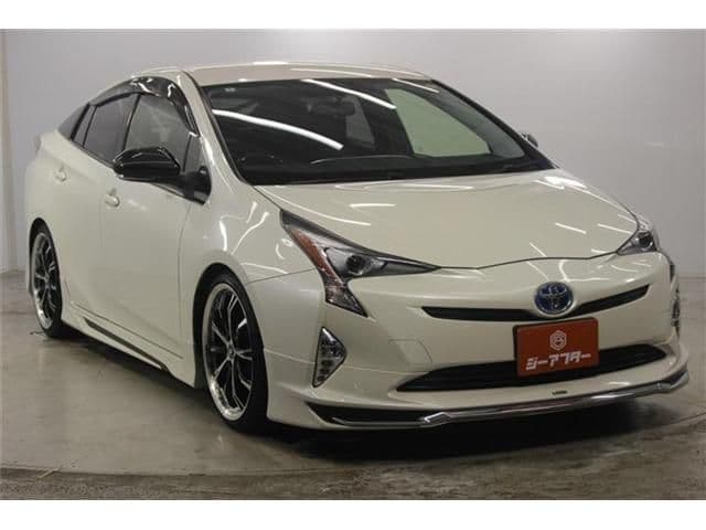 Car thumbnail 3