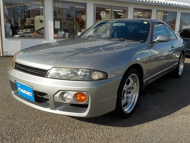 NISSAN SKYLINE coupe