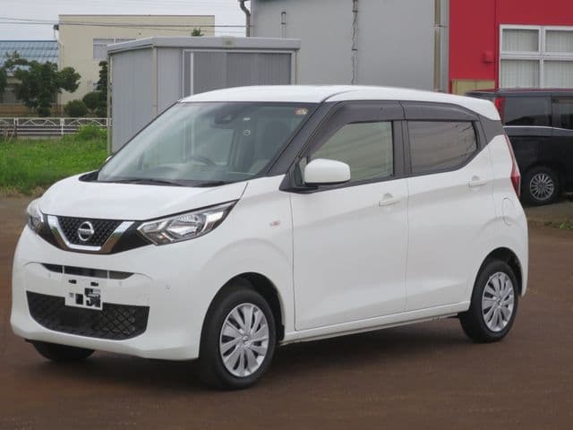 NISSAN DAYZ 4WD