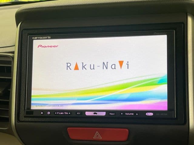 Car thumbnail 3