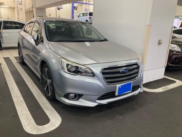 SUBARU LEGACY B4