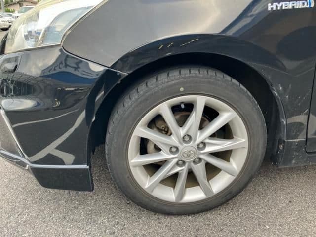 Car thumbnail 3