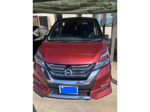 NISSAN