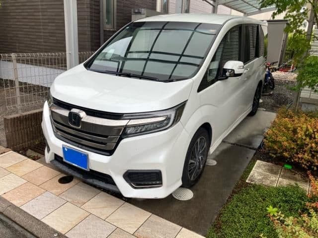 Car image 1