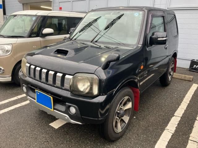 Car thumbnail 3