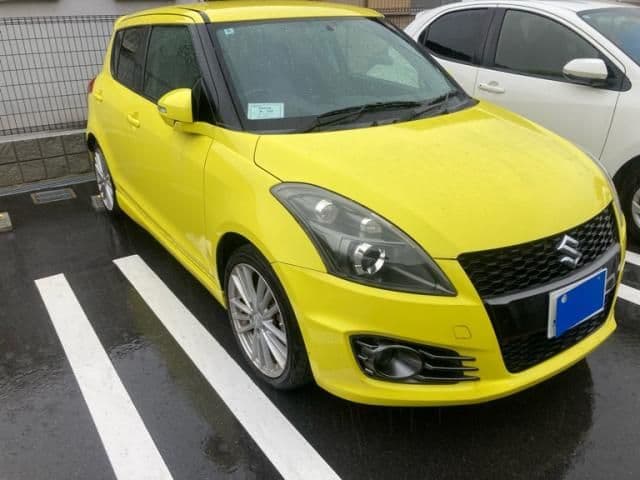Car thumbnail 3