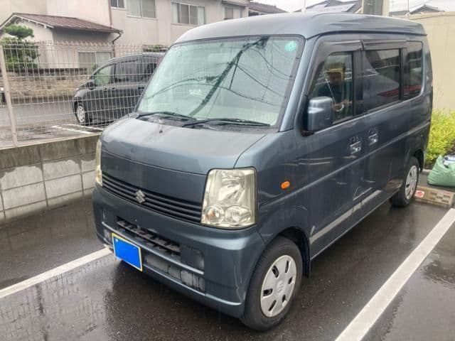 SUZUKI