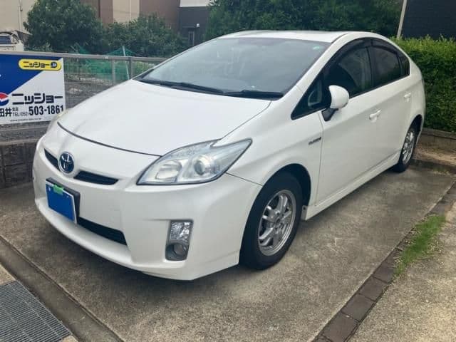 Car image 1