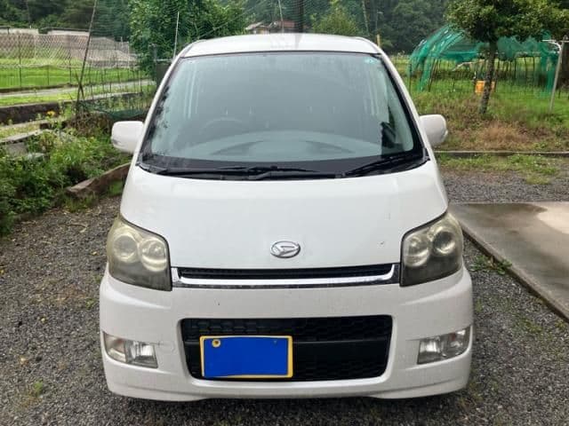Car thumbnail 2