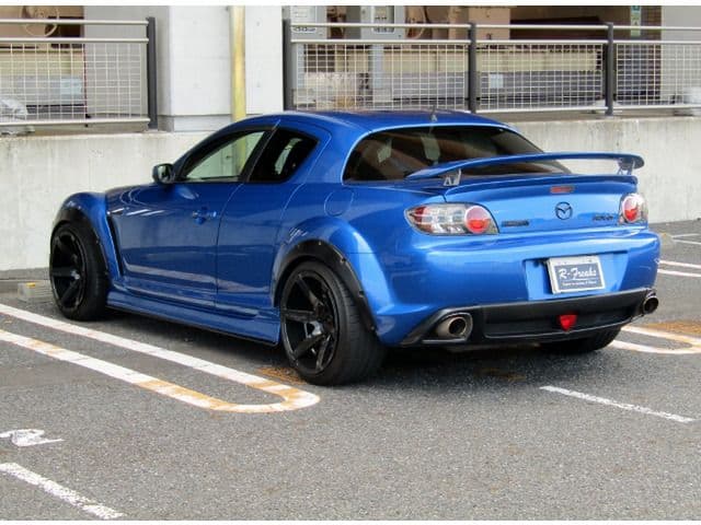 Car thumbnail 2