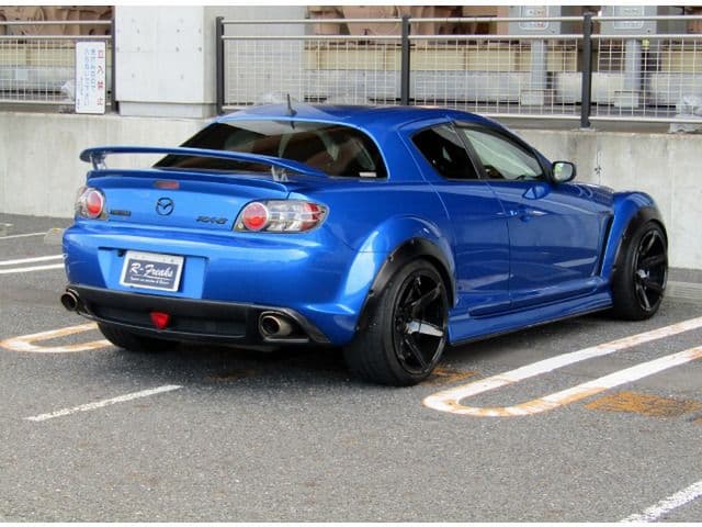 Car thumbnail 4