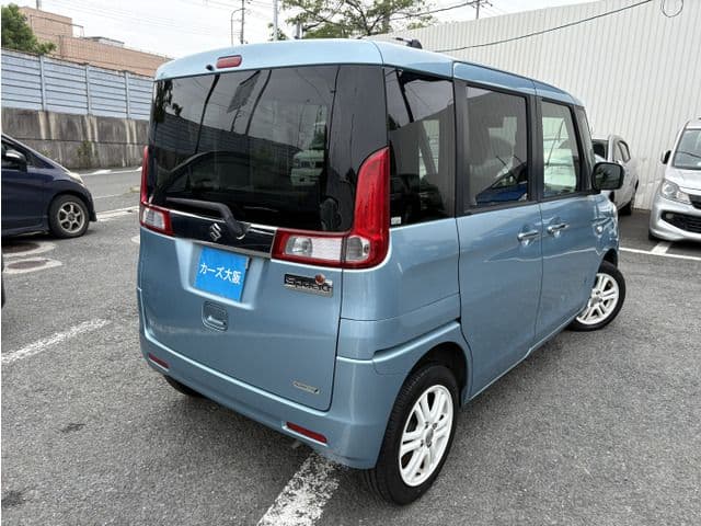 Car thumbnail 3
