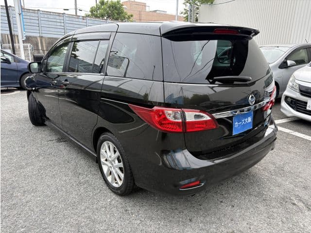 Car thumbnail 4